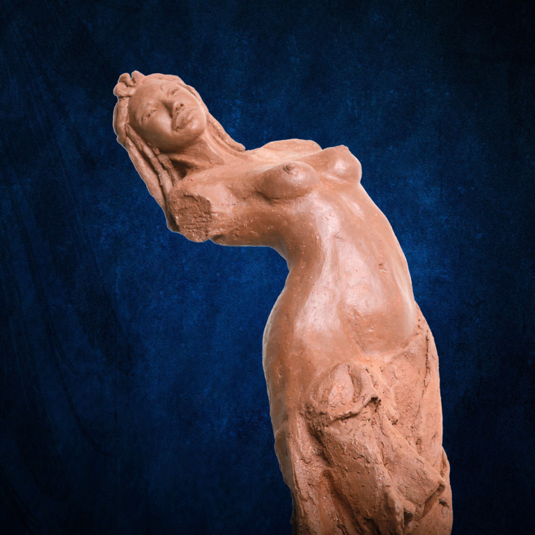 Eclatante 7 - sculpture grès rouge par Nicole Besnainou (65x 15x 13cm)